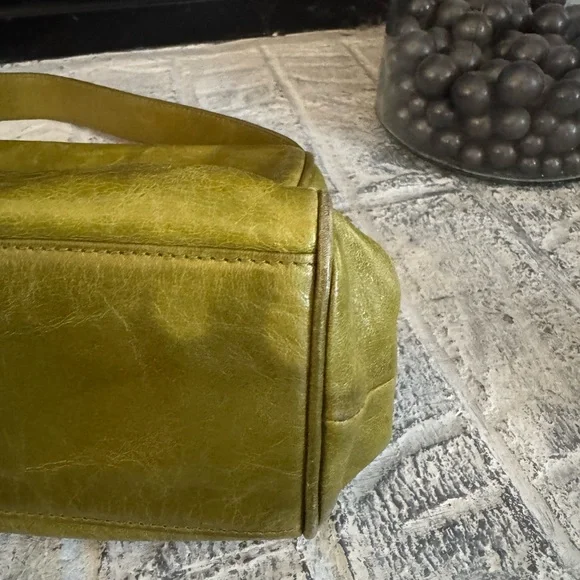 HOBO International Vintage Leather Hobo Bag - Picture 8 of 9